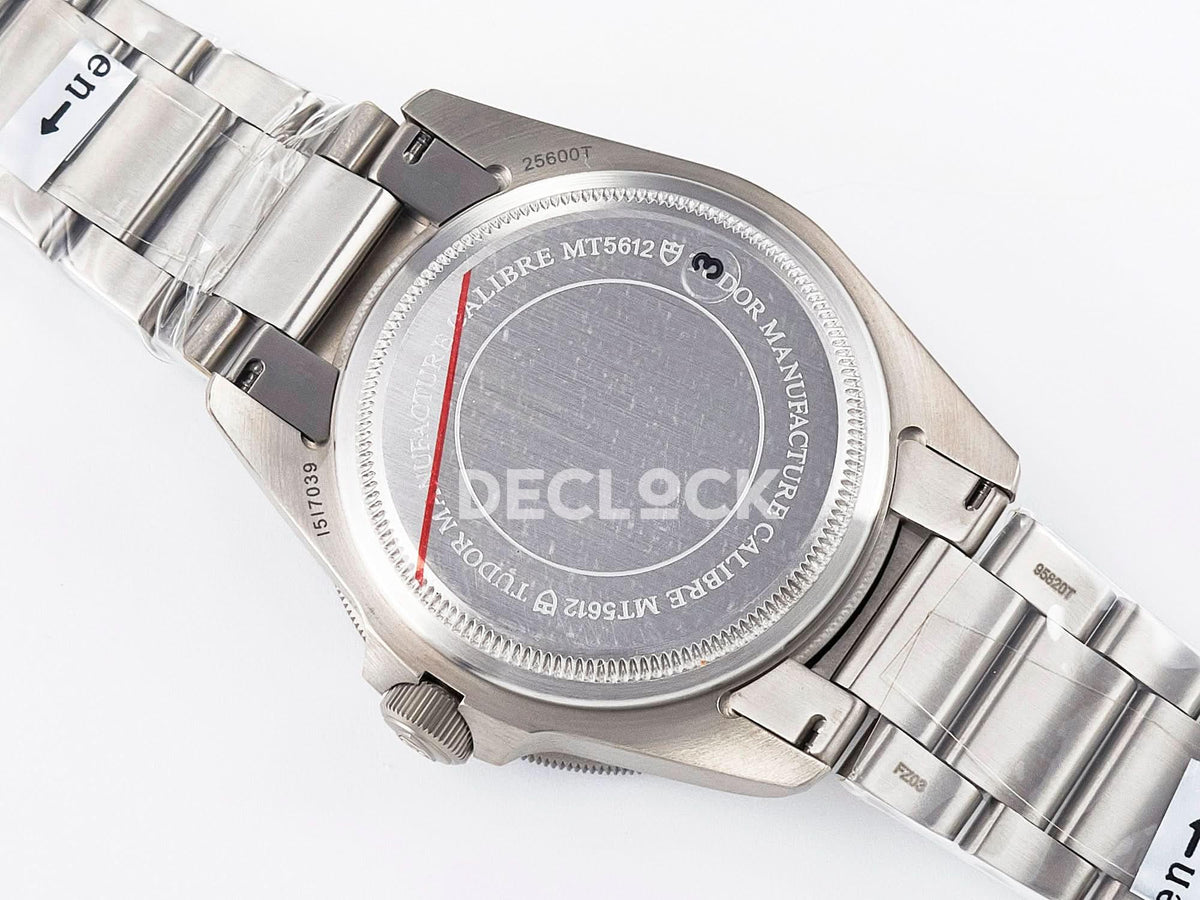Replica Tudor Blue Pelagos on Titanium Bracelet | Declock.