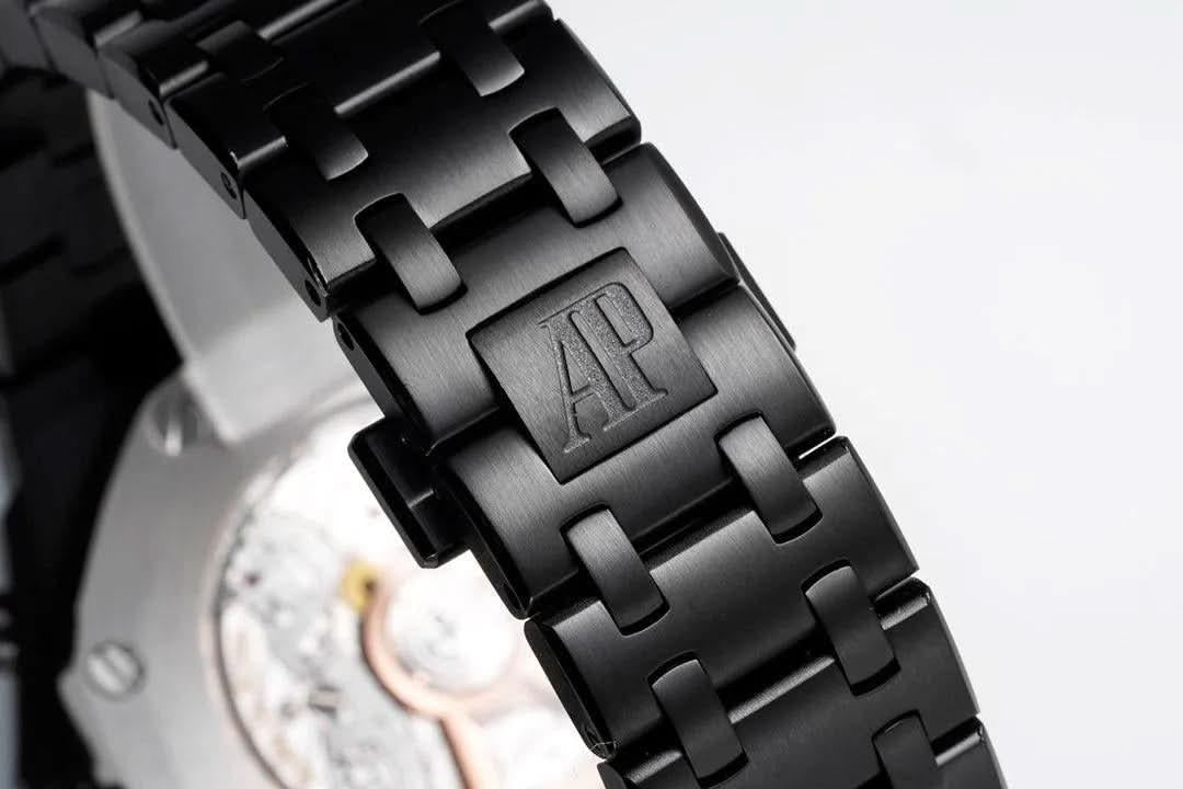 Replica Audemars Pigeut Royal Oak Offshore Self-Winding Chronograph Black Dial in PVD | Declock.