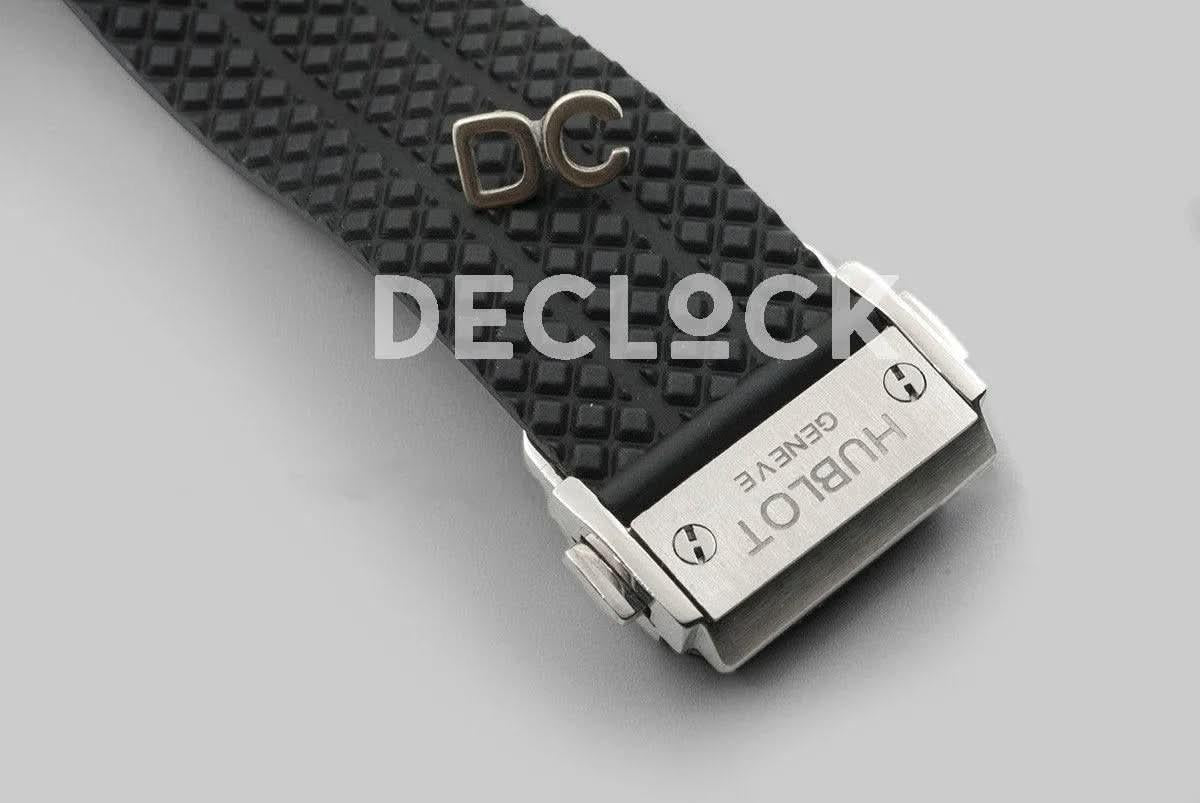 Replica Hublot Big Bang Chronograph Carbon Dial in Steel | Declock.