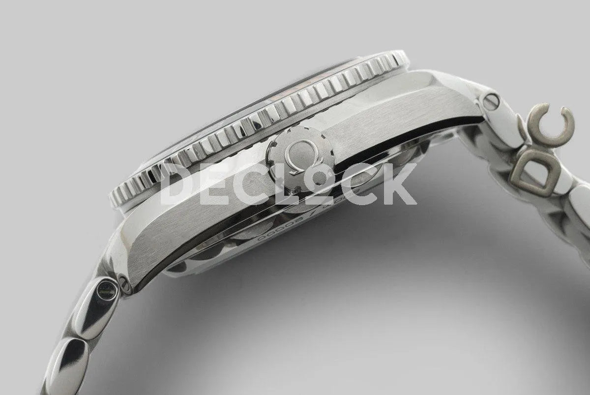 Replica Omega Seamaster 2016 Planet Ocean 600m Co-Axial Master Chronometer 43.5mm Black Dial