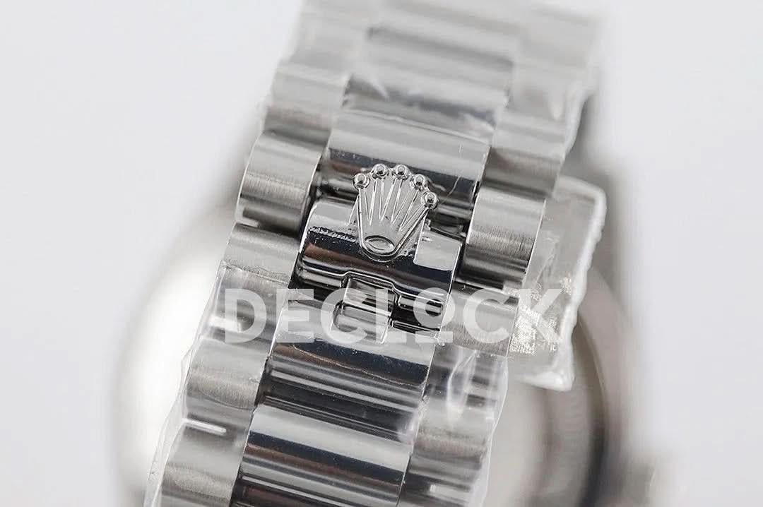 Replica Rolex Day-Date 40 228236 Blue Dial in Platinum | Declock.