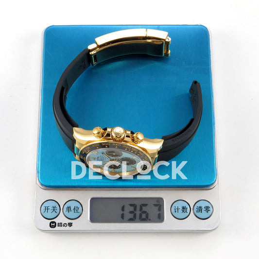 Rolex Daytona 126518 VSF V2 Tiffany Blue replica - supplier scale photograph showing the original 136.7g displayed weight
