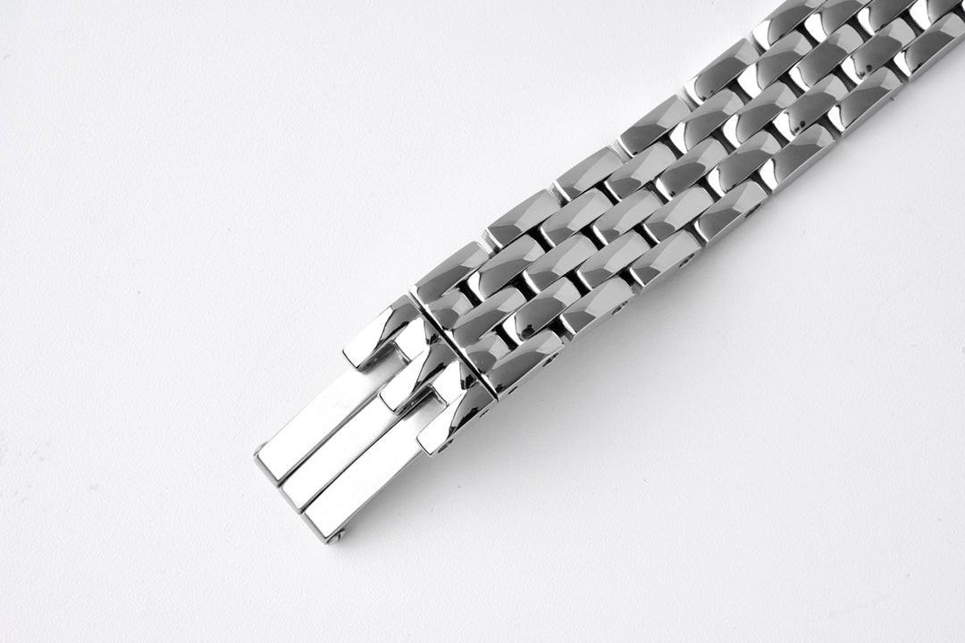 Replica Cartier Panthère Ladies 22mm SS White Dial on SS Bracelet Ronda Quartz |  Declock.