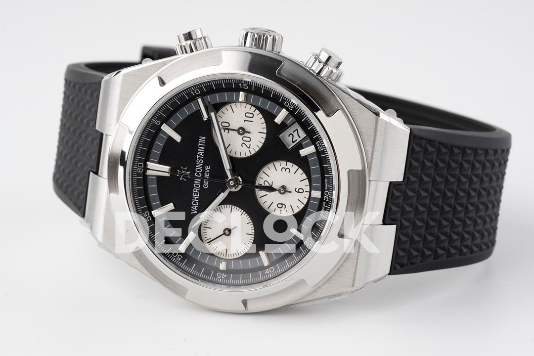 Overseas 5520V WG Black Dial On Black Rubber Strap