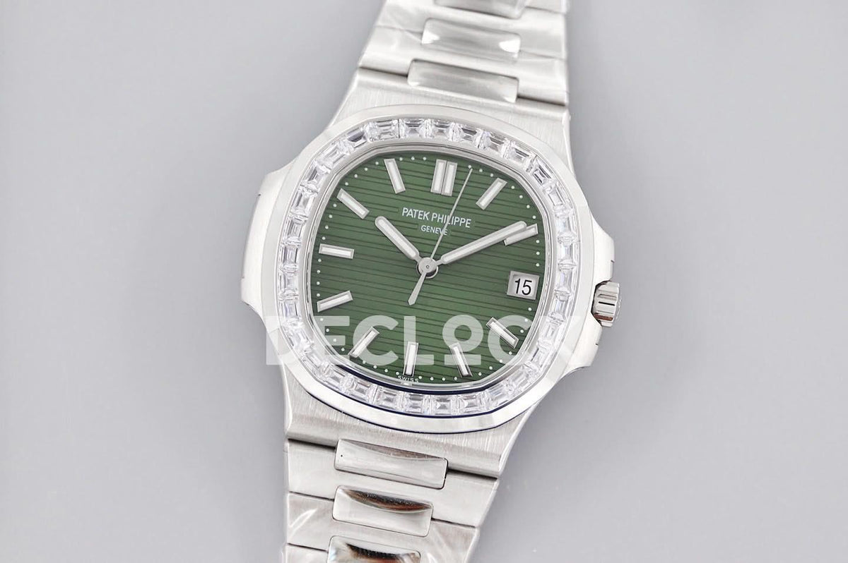 Replica Pattek Philippe Nautilus 5711/1A Green Dial Diamond Bezel |  Declock.