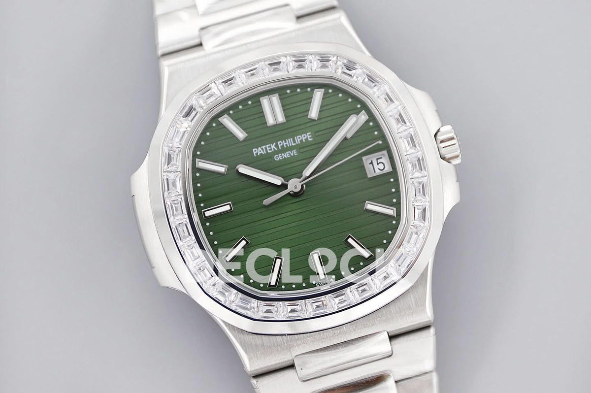 Replica Pattek Philippe Nautilus 5711/1A Green Dial Diamond Bezel |  Declock.