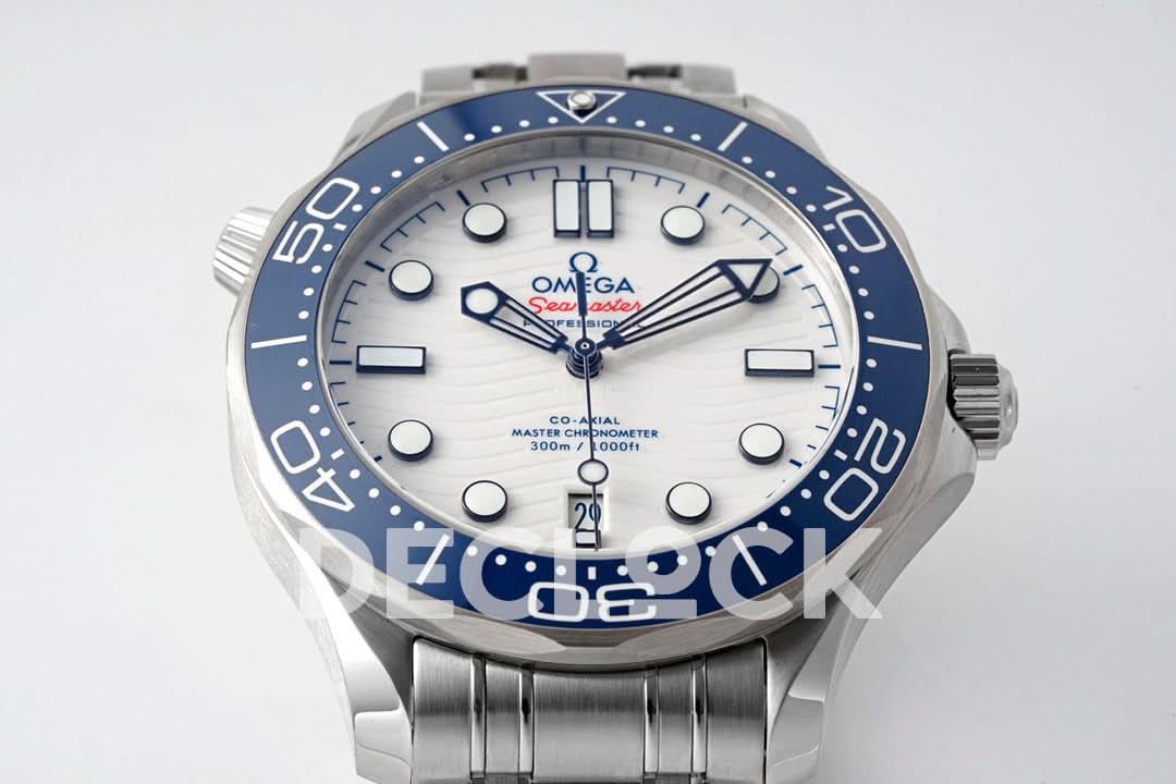 Replica Declock Seamaster Diver 300M SS Blue Ceramic Bezel White Dial on SS Bracelet |  Declock.