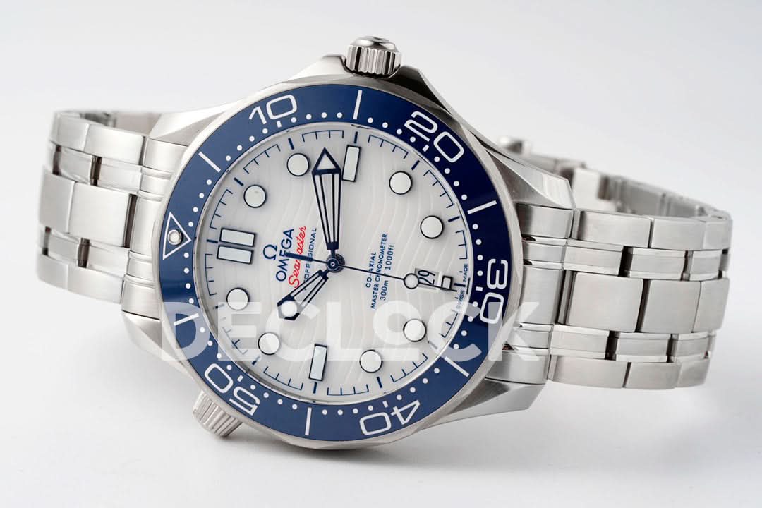 Seamaster Diver 300M SS Blue Ceramic Bezel White Dial on SS Bracelet