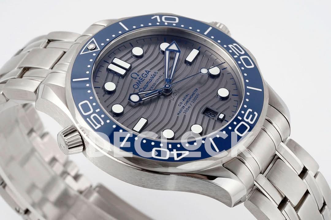 Replica Declock Seamaster Diver 300M SS Blue Ceramic Bezel Gray Dial on SS Bracelet |  Declock.