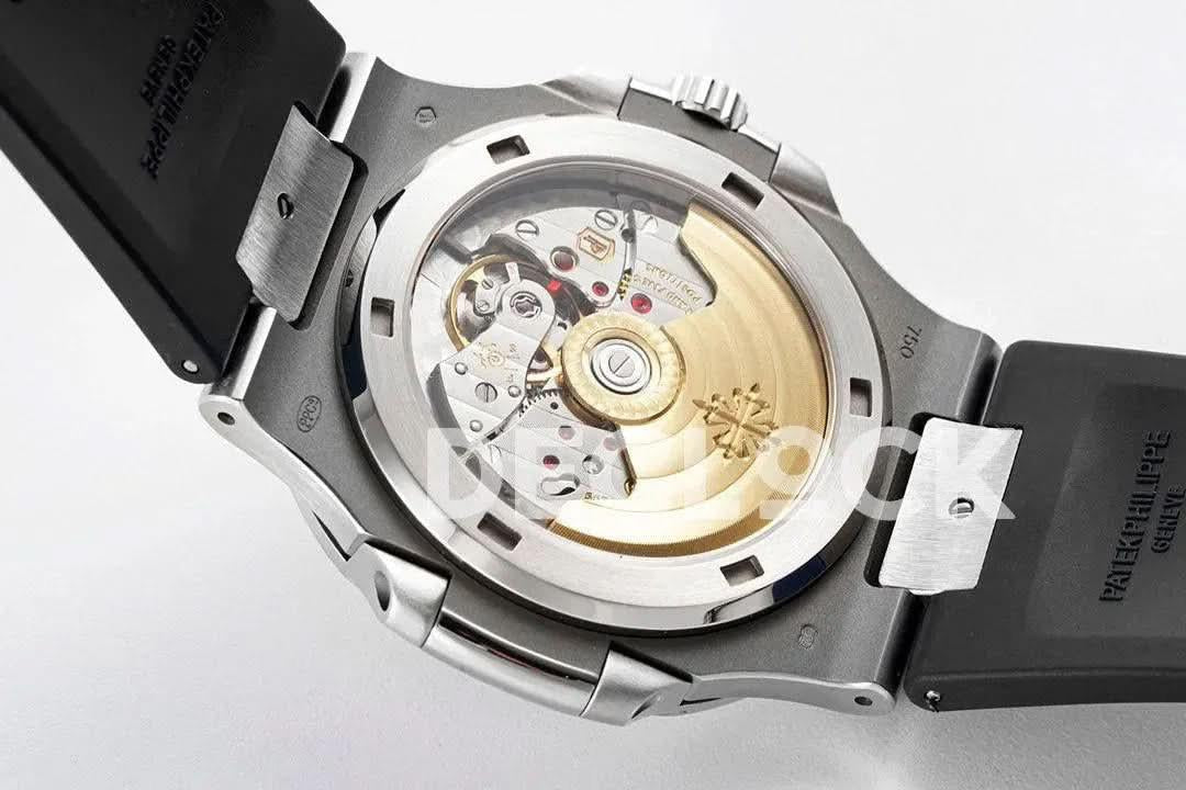 Replica Pattek Philippe Nautilus 5711/1A White Textured Dial on Black Rubber Strap |  Declock.