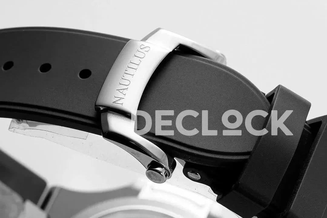 Replica Pattek Philippe Nautilus 5711/1A White Textured Dial on Black Rubber Strap |  Declock.
