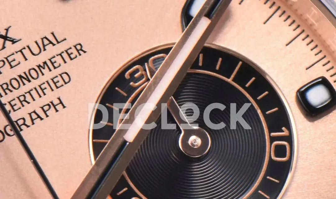 Replica Rolex Daytona 116505 Sundust Dial in Everose Gold |  Declock.