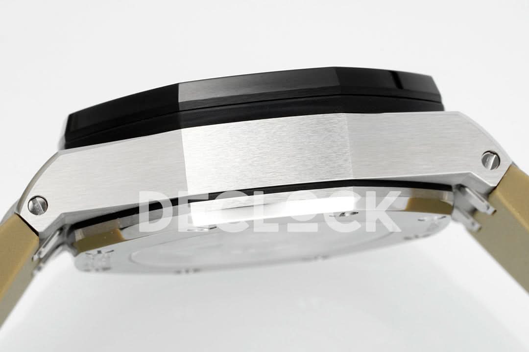 Royal Oak Offshore Novelty 43mm Smoked Light Brown Dial Ref. 26420SO.OO.A600CA.01