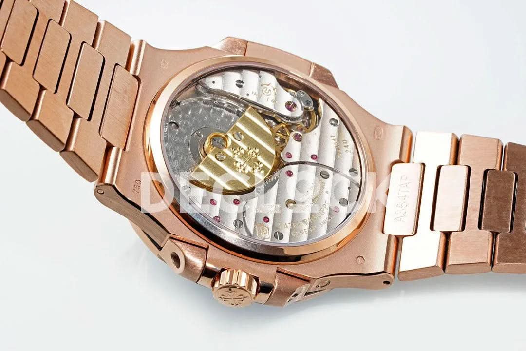 Replica Pattek Philippe Nautilus 5712 RG Brown Dial on RG Bracelet