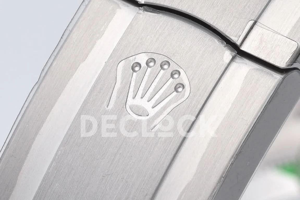 Replica Rolex Oyster Perpetual 41mm Silver Blue Dial 124300 |  Declock.