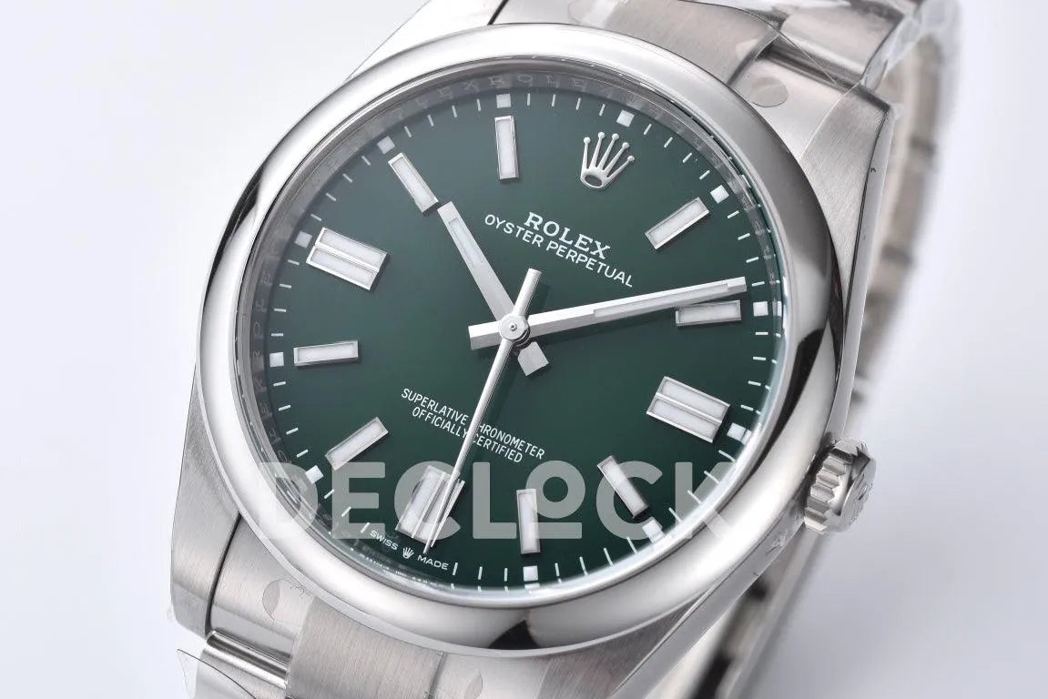 Oyster Perpetual 41mm Green Dial 124300