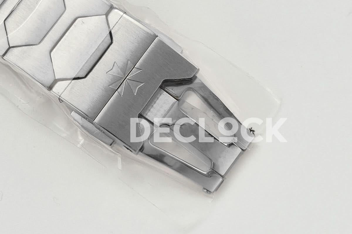 Replica Vacheron Constantin Les Historiques 222 Champagne Dial in Silver |  Declock.