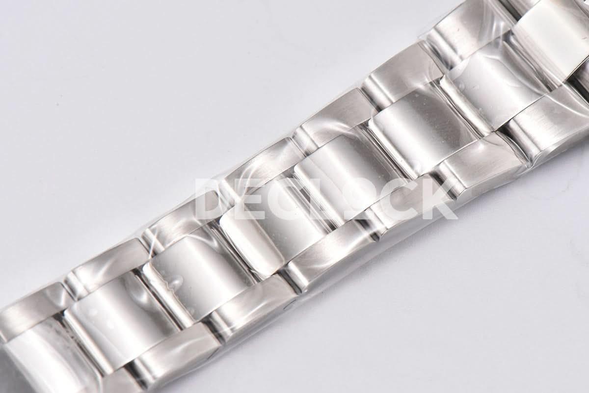 Replica Rolex Datejust 41 126334 White Dial Stick Markers on Oyster Bracelet |  Declock.