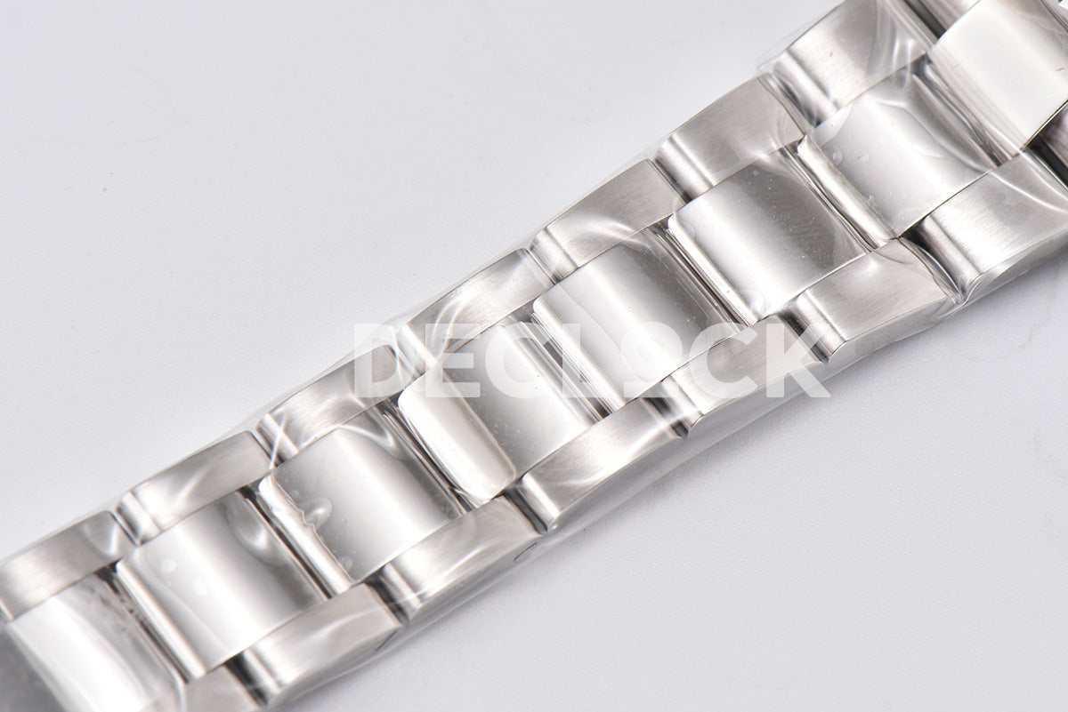 Datejust 36/41 126331 Black Dial in with Diamond Markers in Jubilee 