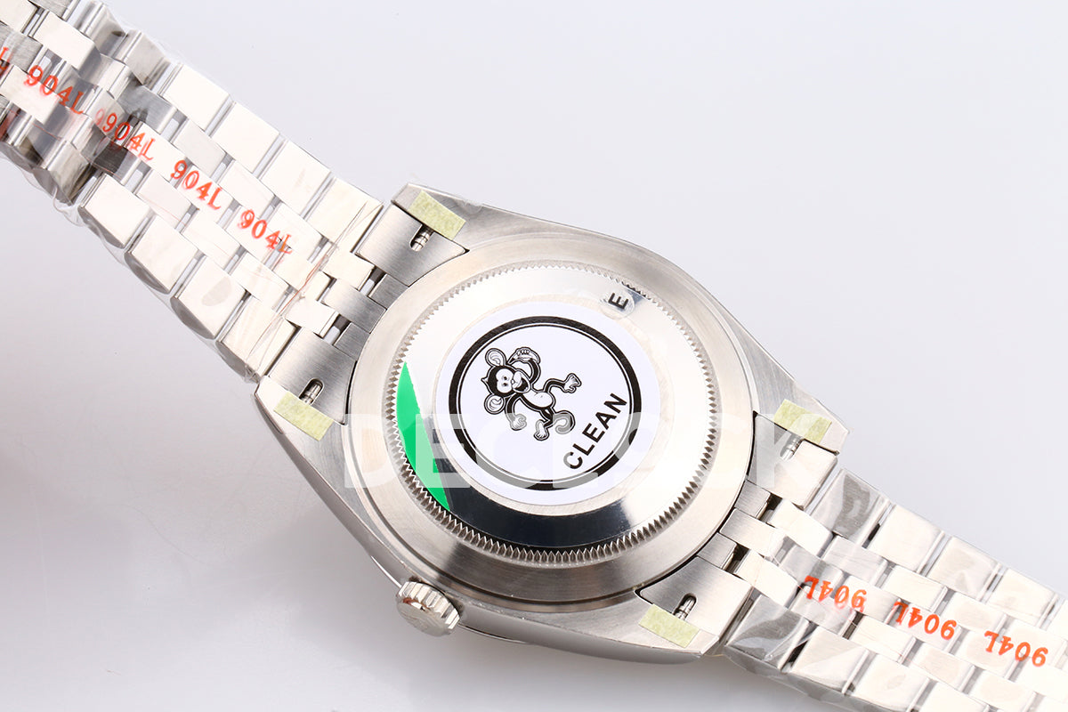 Datejust 36/41 126331 Black Dial in with Diamond Markers in Jubilee 