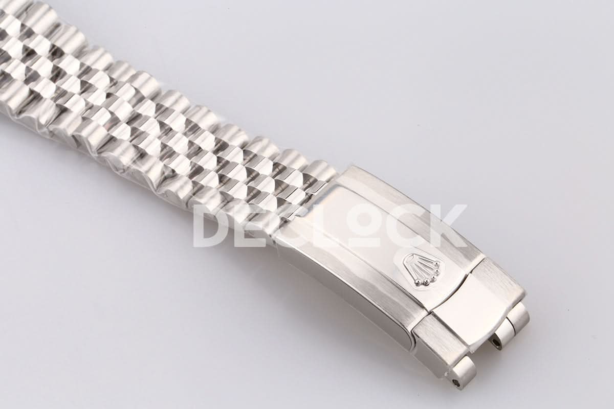 Datejust 41 126334 Bright Blue Dial Diamond Markers on Jubilee Bracelet
