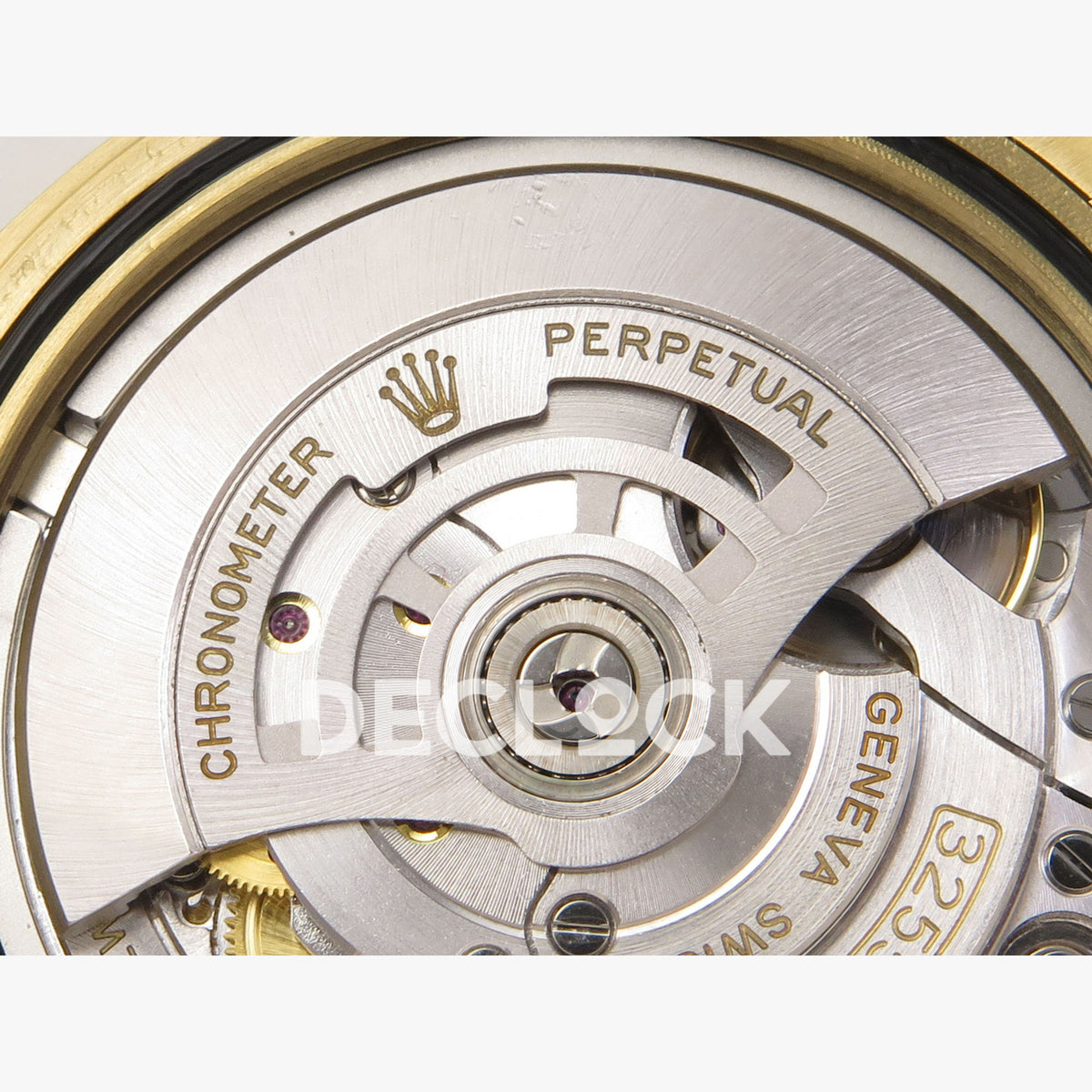Rolex Day-Date 40mm 228238 QF Green Ombre Roman Dial on President JH3255 Free Sprung V9 Weighted 210g Replica Watch (Copy)