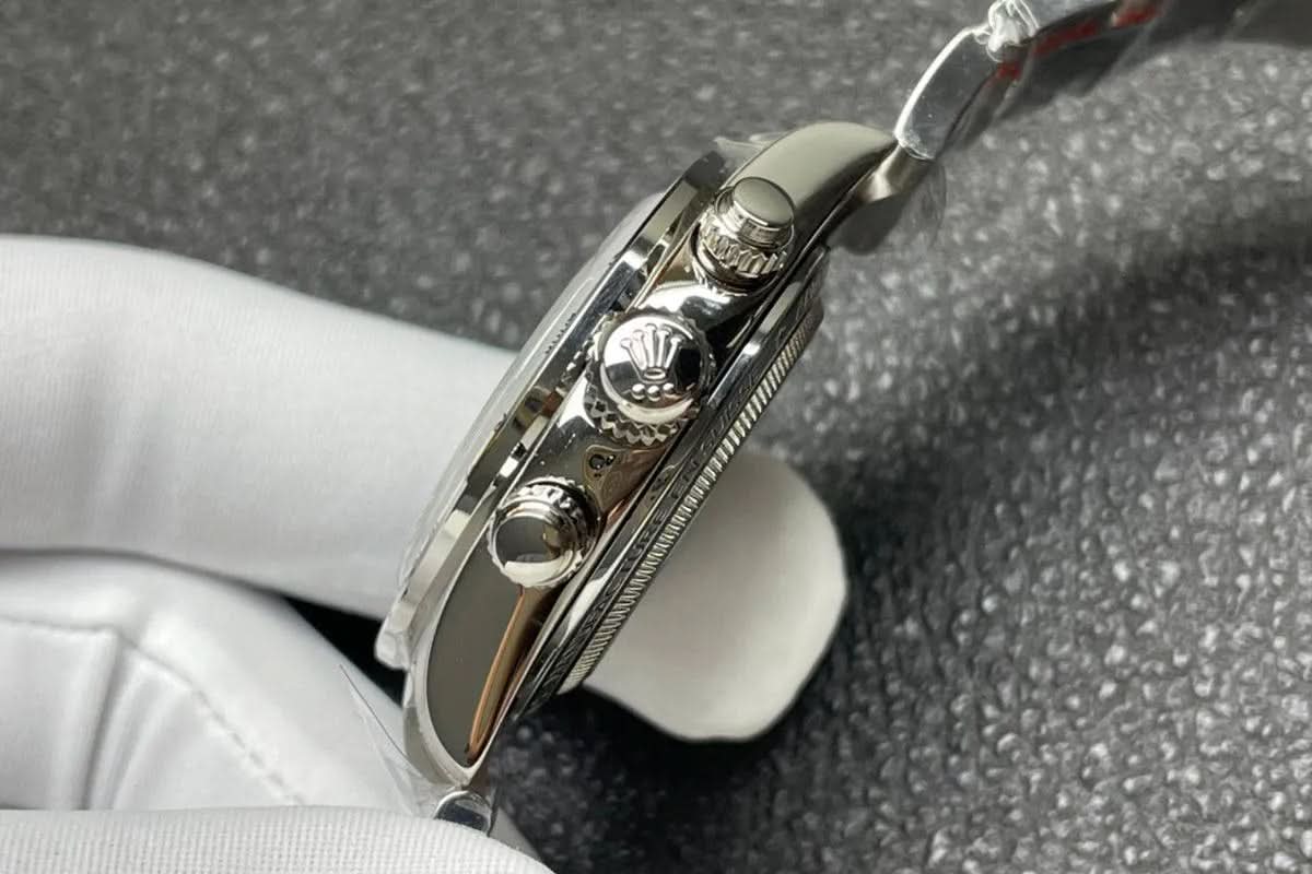 Replica Rolex Daytona 116508 Neon Artisans de Genève Unveils White Dial in White Gold