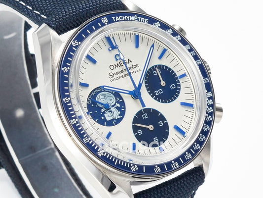 Replica Omega Speedmaster Professional “Silver Snoopy Award” 50th Anniversary | Declock.