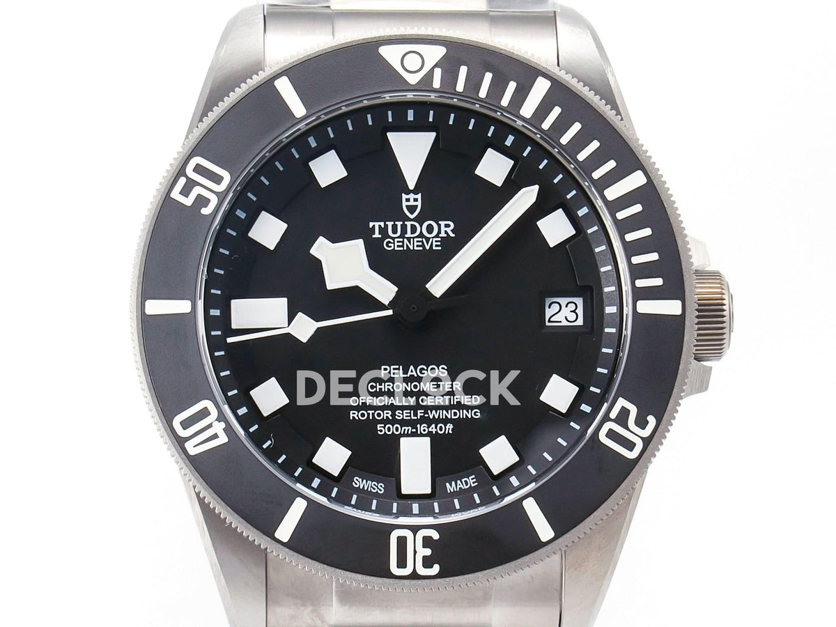 Replica Tudor Black Pelagos on Titanium Bracelet |  Declock.
