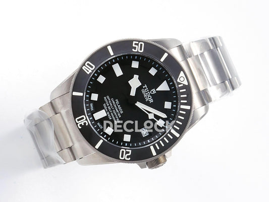 Replica Tudor Black Pelagos on Titanium Bracelet |  Declock.