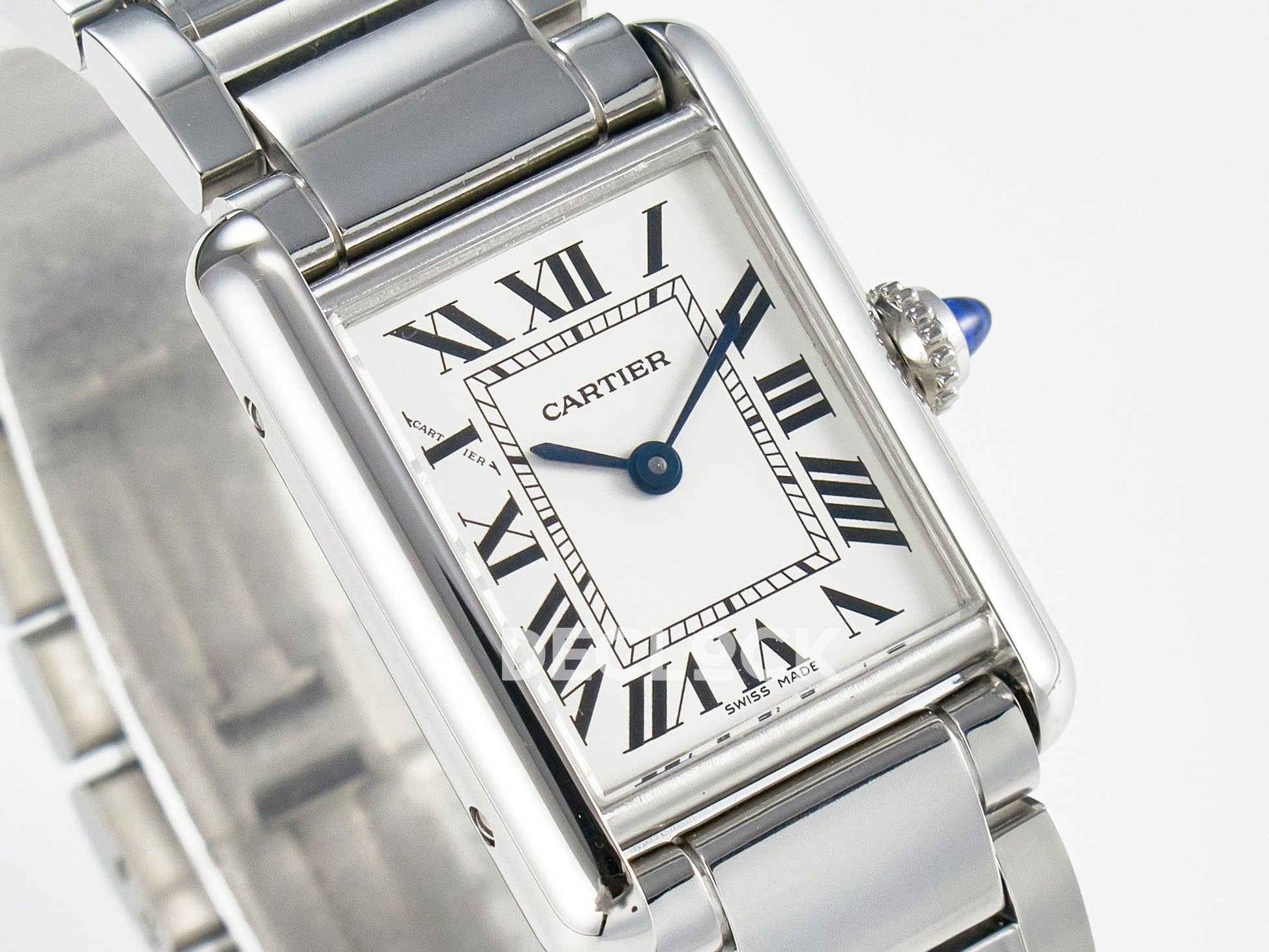 Replica Cartier Tank Must SS 33.7mm White Dial on SS Bracelet |  Declock.
