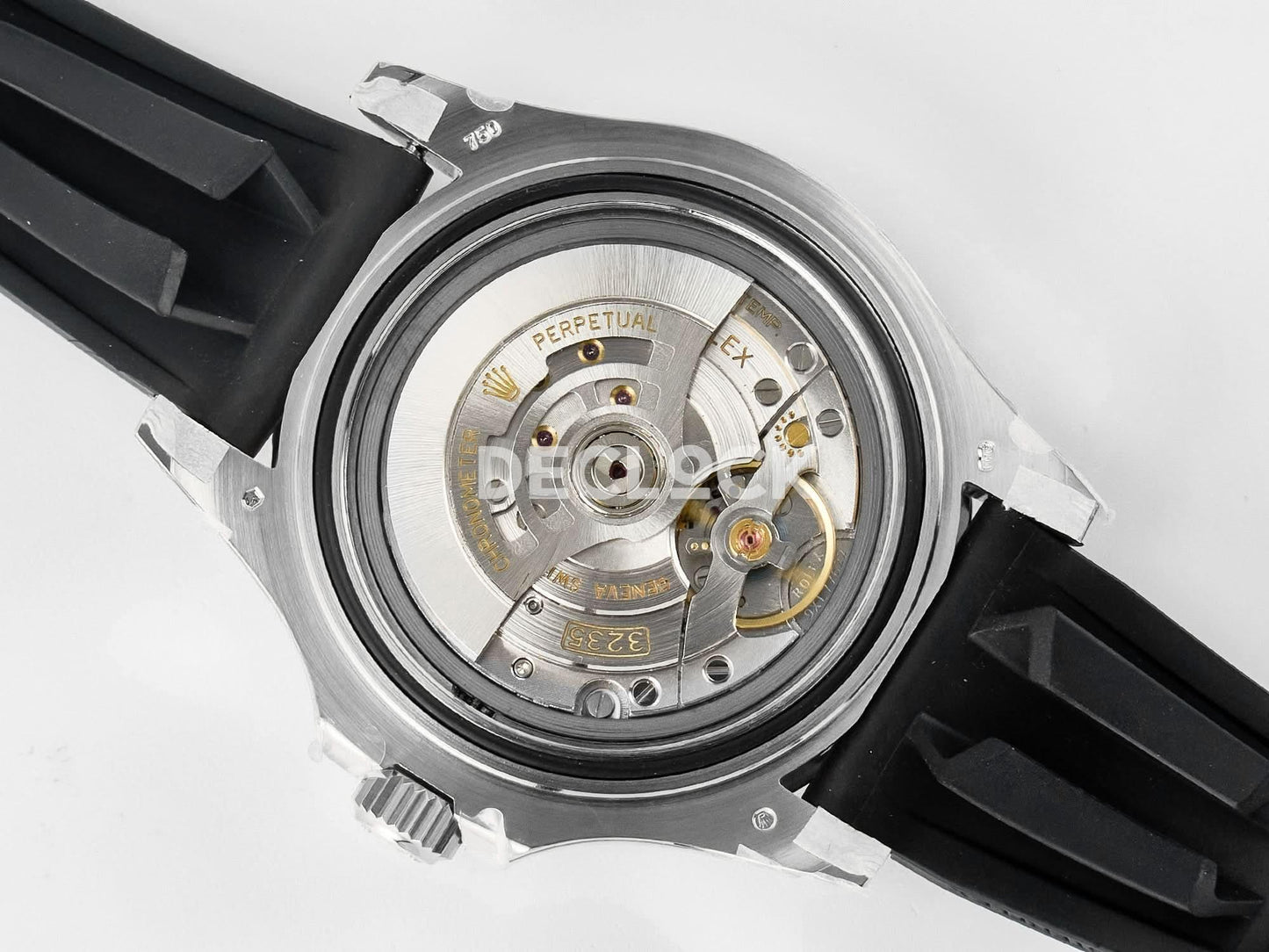 Replica Rolex Yacht-Master 226659 Clean 1:1 WG on Oysterflex Strap |  Declock.