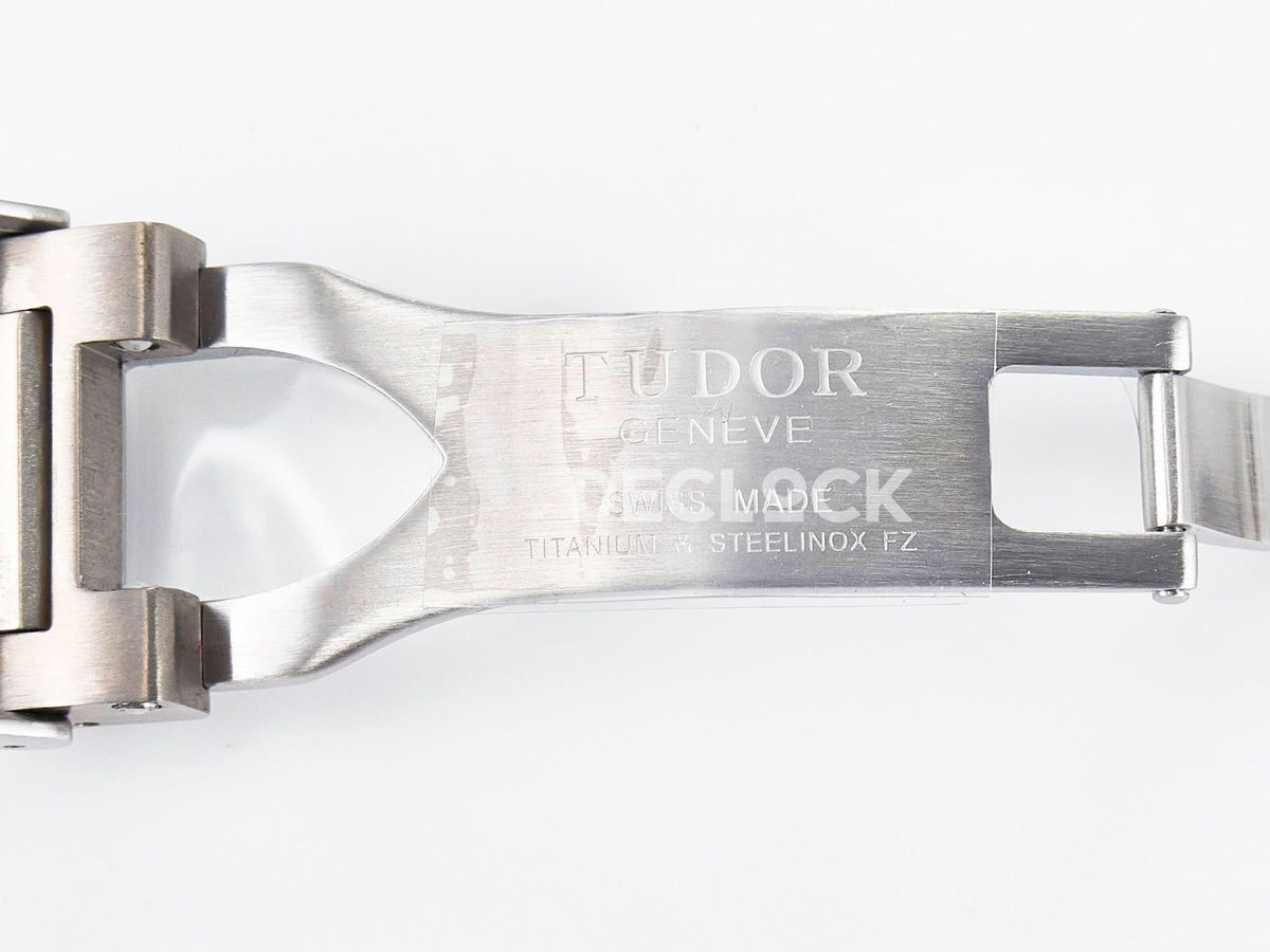 Replica Tudor Blue Pelagos on Titanium Bracelet |  Declock.