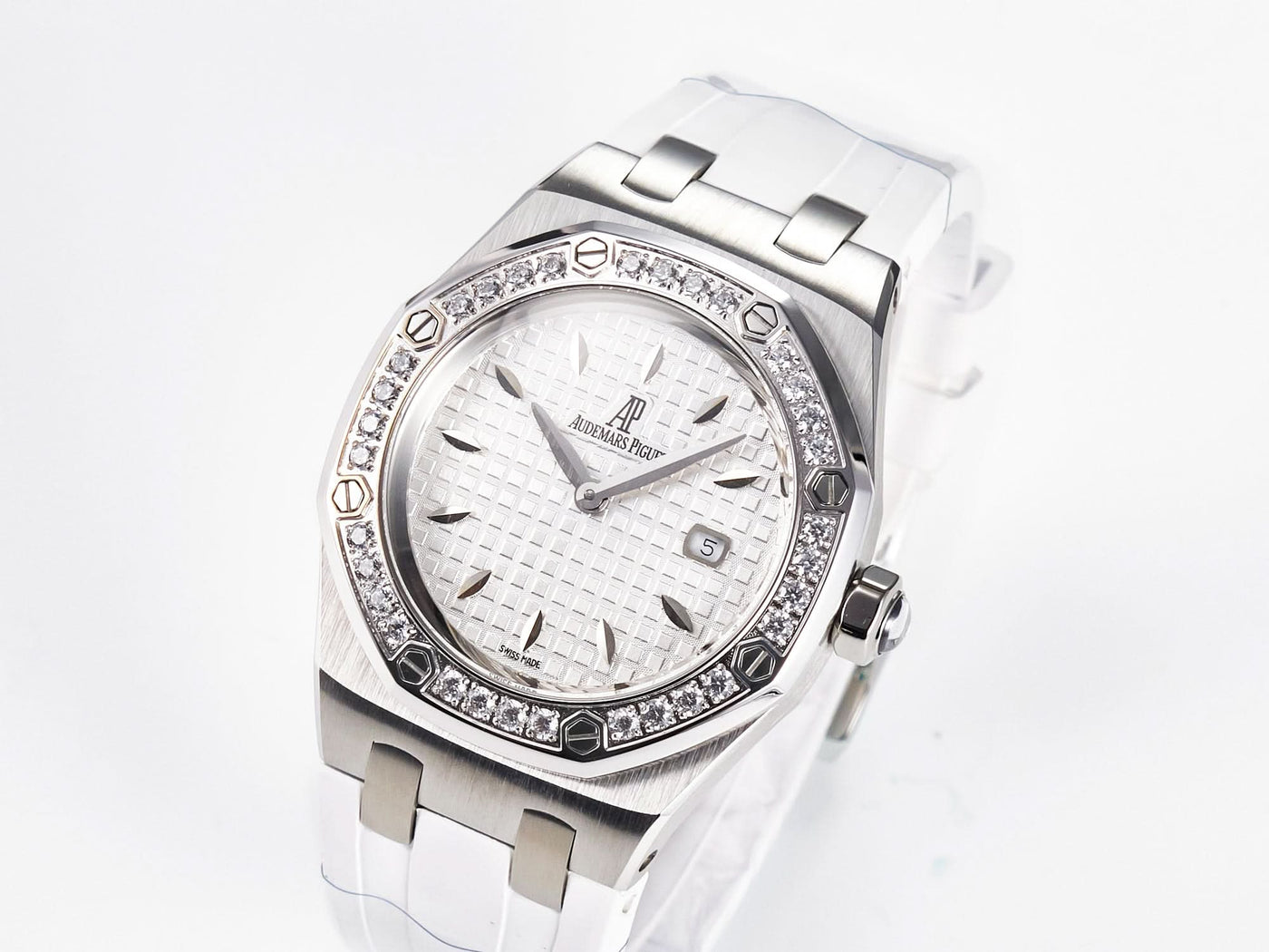 Royal Oak Offshore Ladies 33mm SS DRF Best Edition White Dial Diamonds Bezel on White Rubber Strap