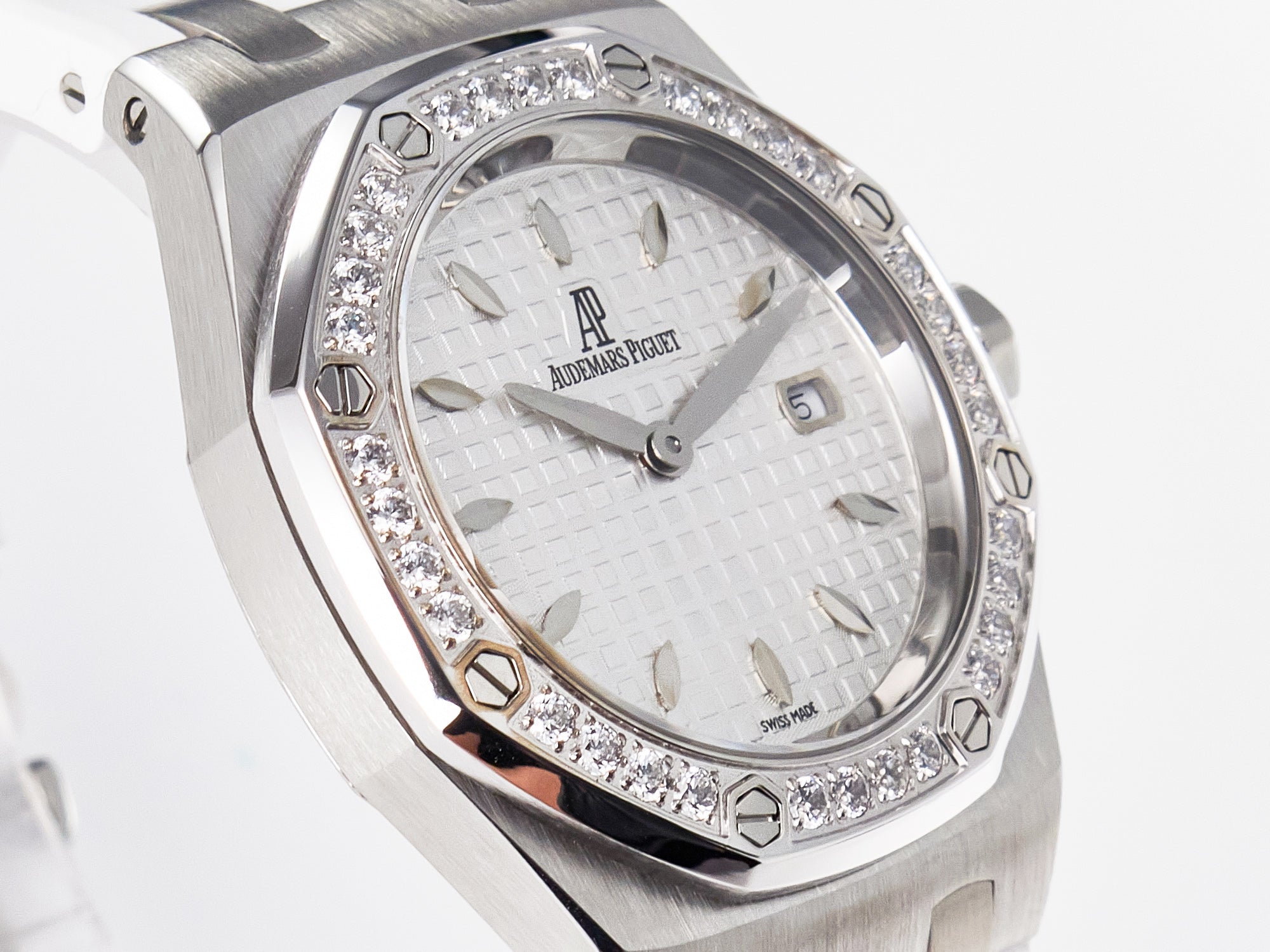 Royal Oak Offshore Ladies 33mm SS DRF Best Edition White Dial Diamonds Bezel on White Rubber Strap