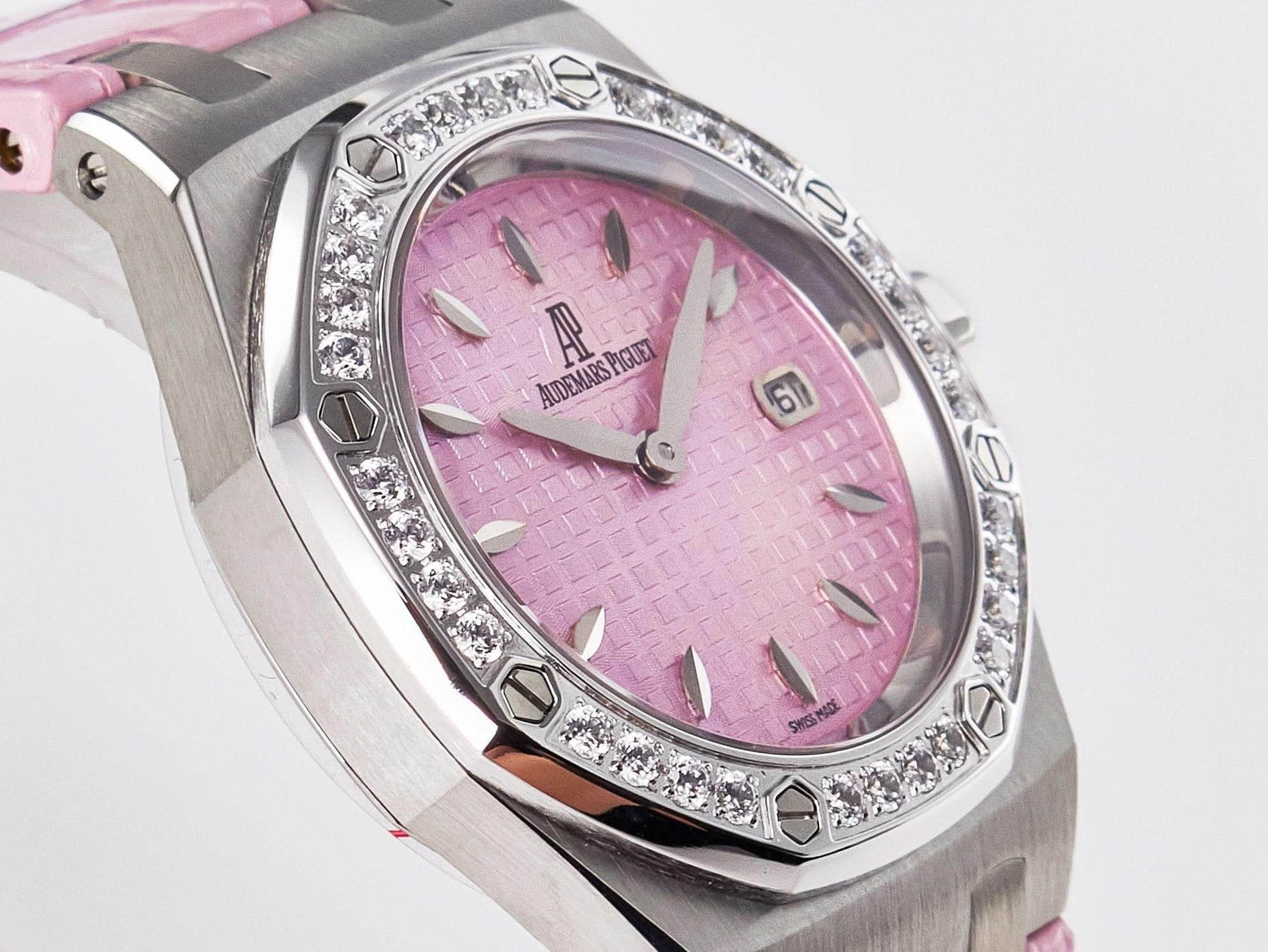 Replica Audemars Pigeut Royal Oak Offshore Ladies 33mm SS DRF Best Edition Pink Dial Diamonds Bezel on Pink Leather Strap |  Declock.