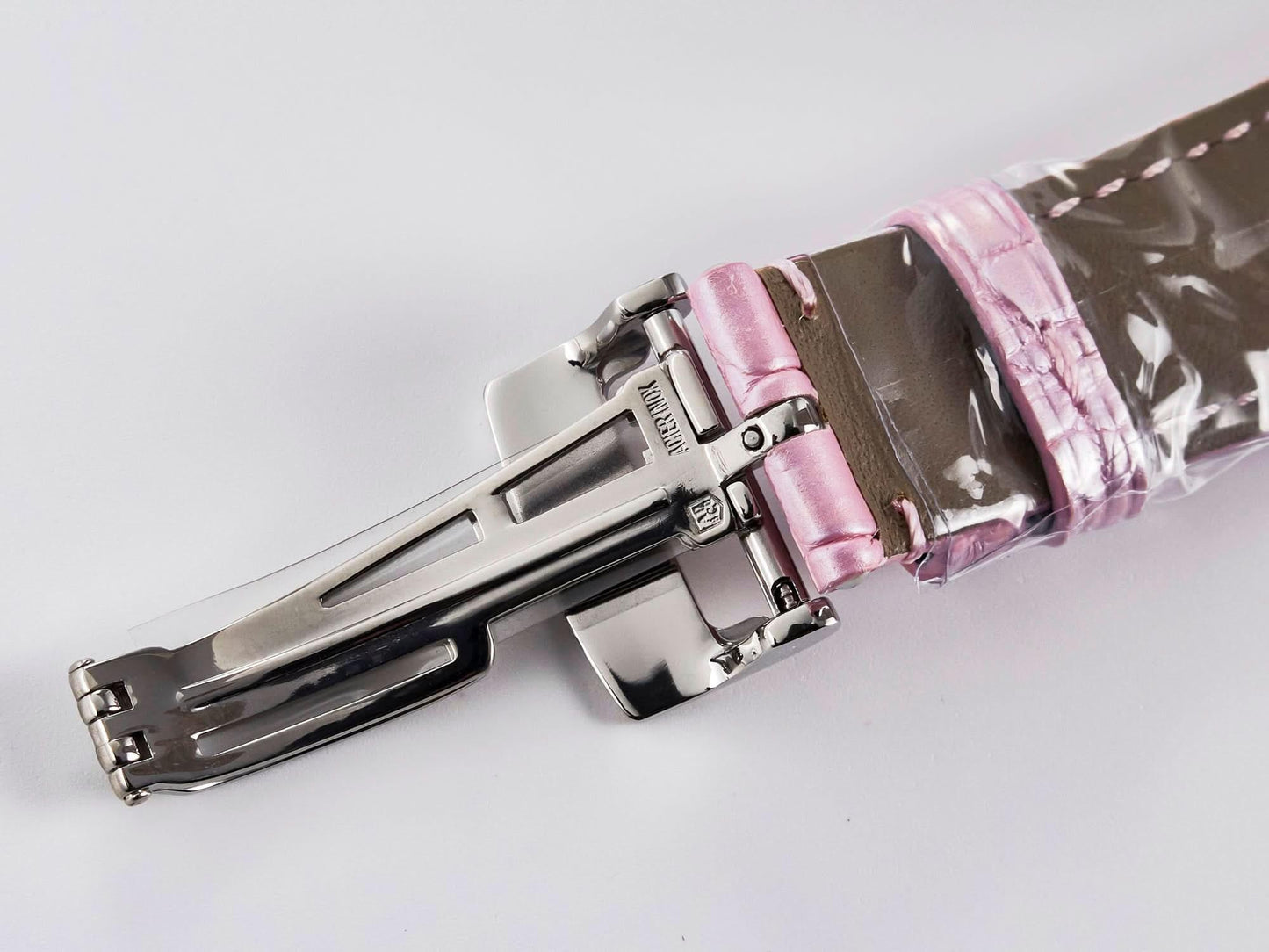 Replica Audemars Pigeut Royal Oak Offshore Ladies 33mm SS DRF Best Edition Pink Dial Diamonds Bezel on Pink Leather Strap |  Declock.