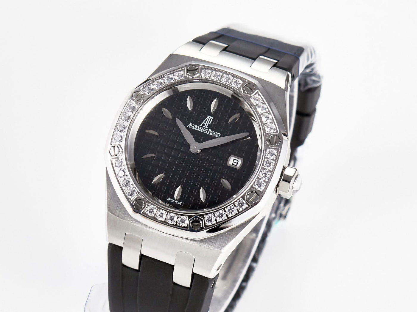 Royal Oak Offshore Ladies 33mm SS DRF Best Edition Black Dial Diamonds Bezel on Black Rubber