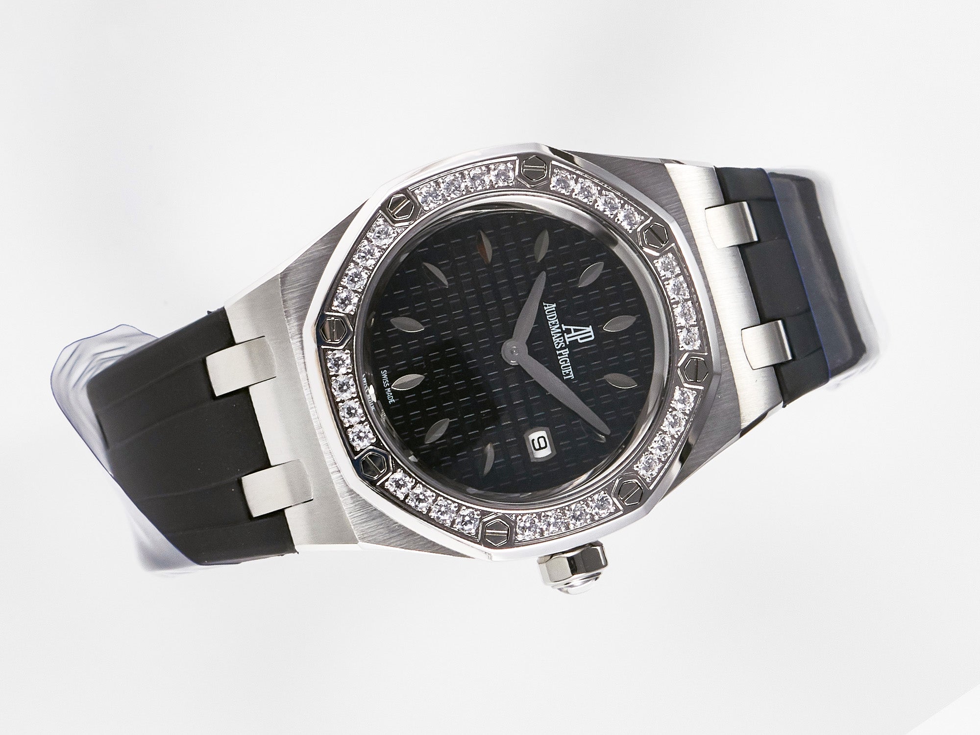 Royal Oak Offshore Ladies 33mm SS DRF Best Edition Black Dial Diamonds Bezel on Black Rubber