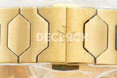 Les Historiques 222 Champagne Dial in Yellow Gold