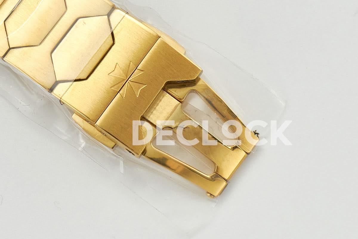 Replica Vacheron Constantin Les Historiques 222 Champagne Dial in Yellow Gold |  Declock.