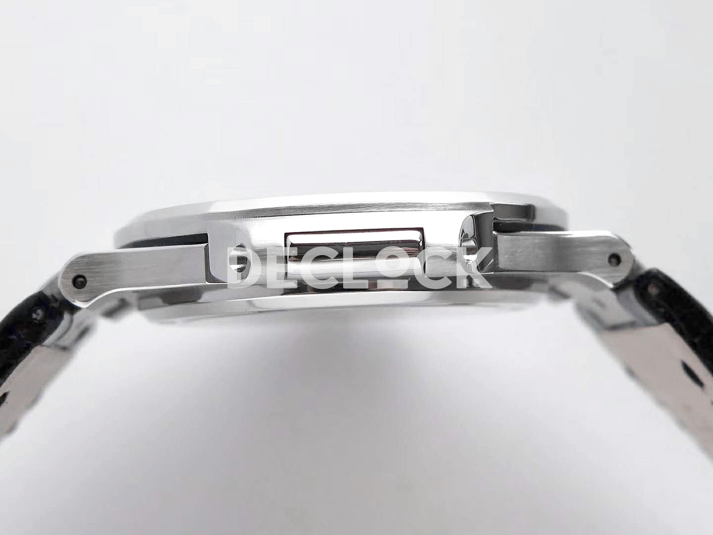 Nautilus Jumbo 5711 White Dial in Steel with Black Leather Strap