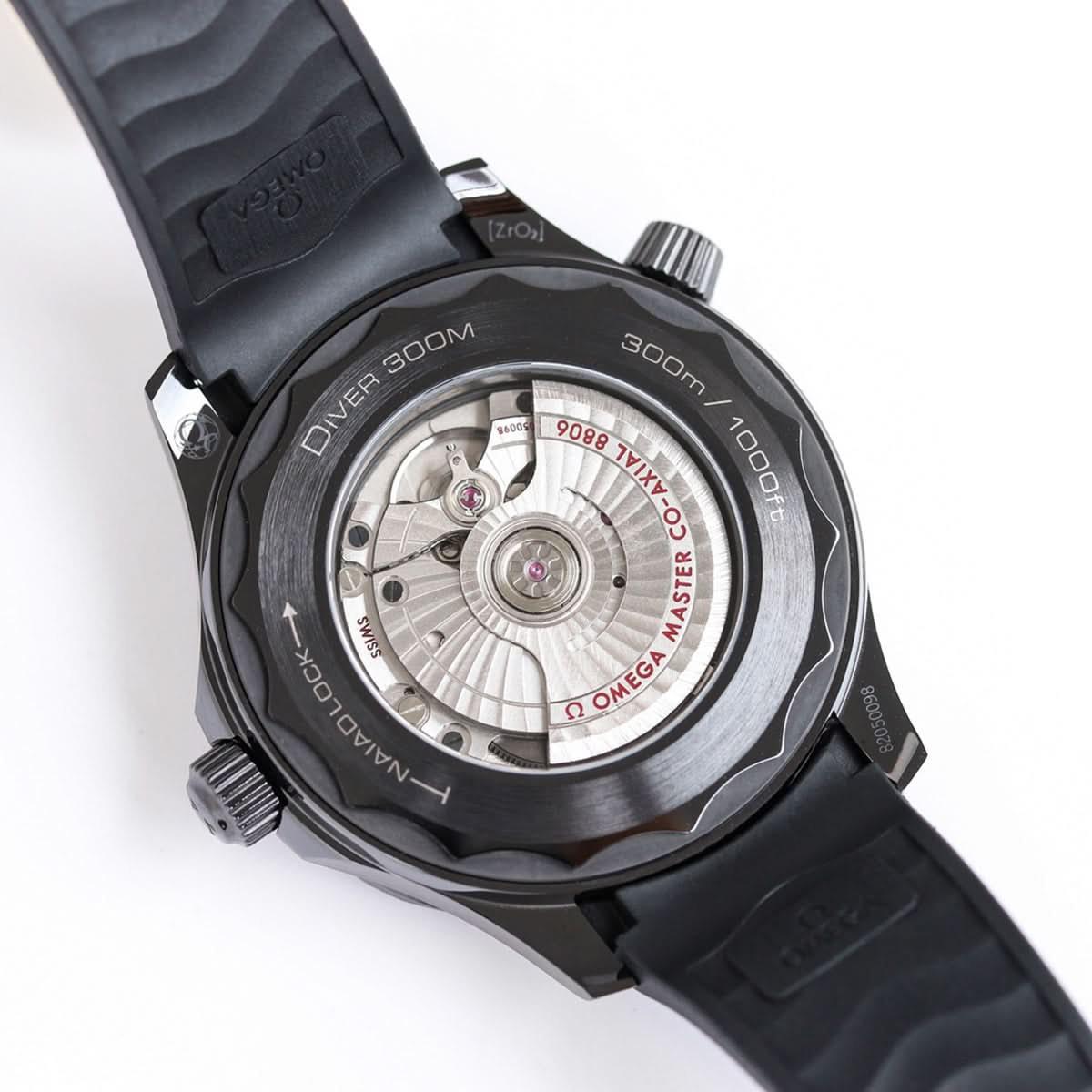 Replica Declock Seamaster Diver 300M Black Ceramic Black Dial On Black Rubber Strap |  Declock.