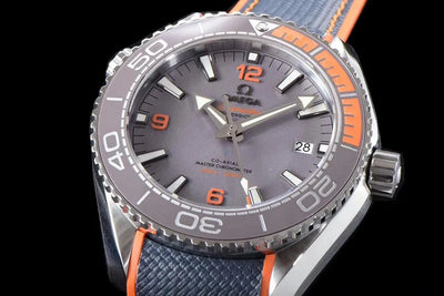 Replica Omega Seamaster Planet Ocean 600M 43.5mm Titanium on Rubber Strap