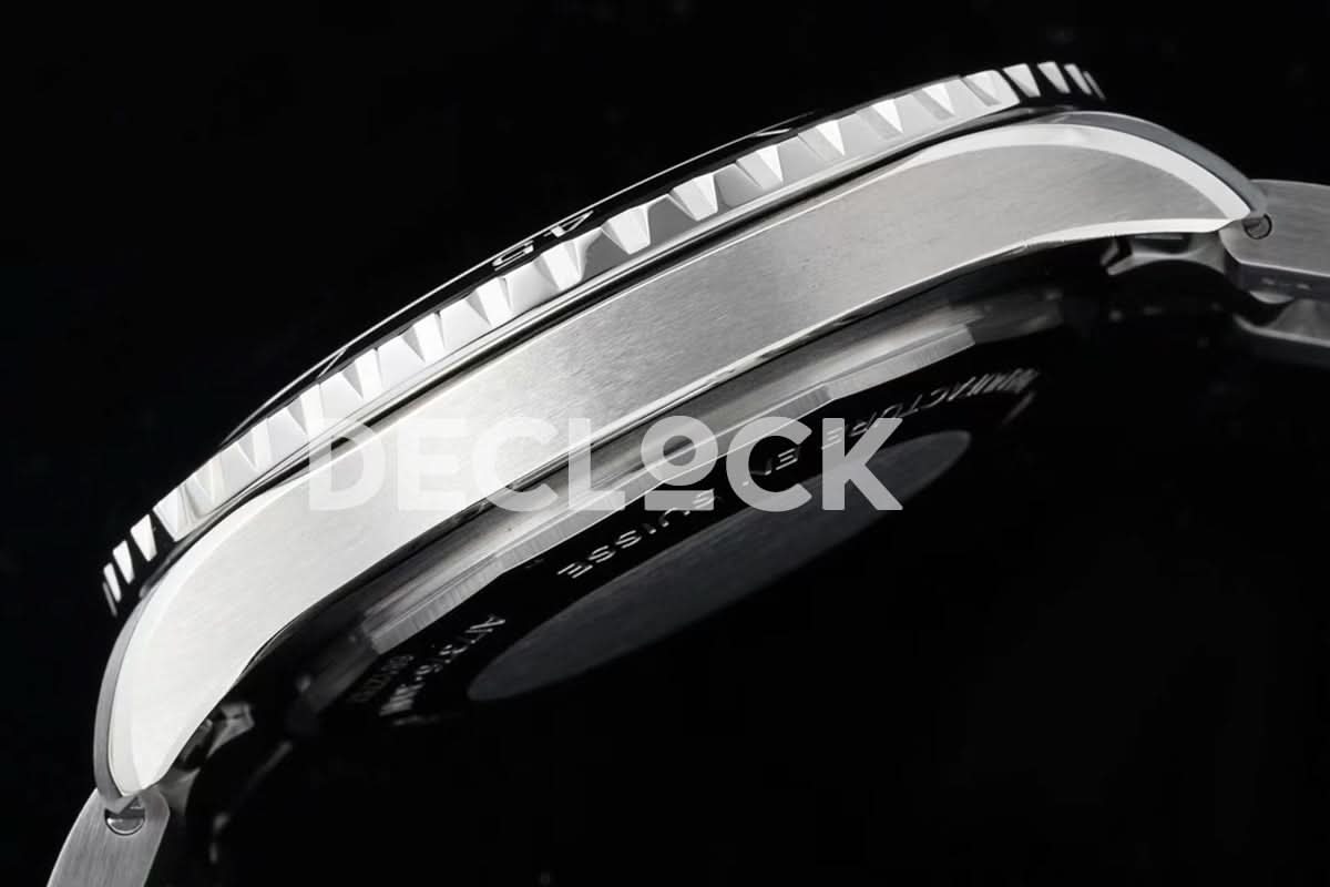 Superocean Automatic 44 Black Dial
