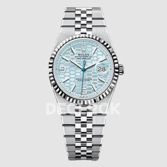 Land-Dweller 40mm 127334 WG in Blue Dial