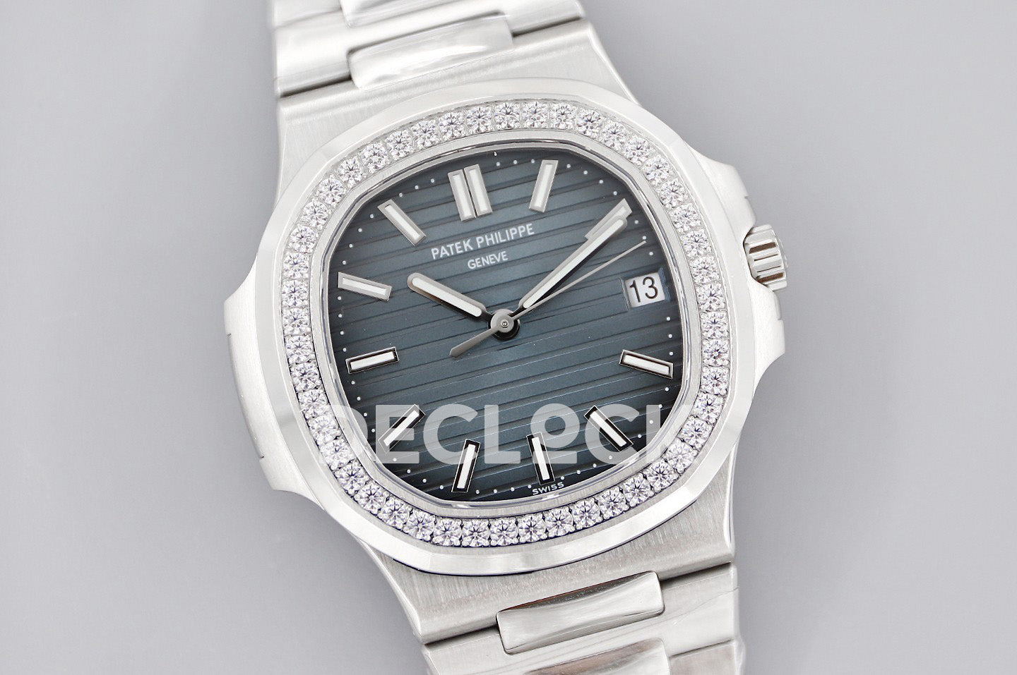Nautilus 5713 Blue Dial Diamond Bezel