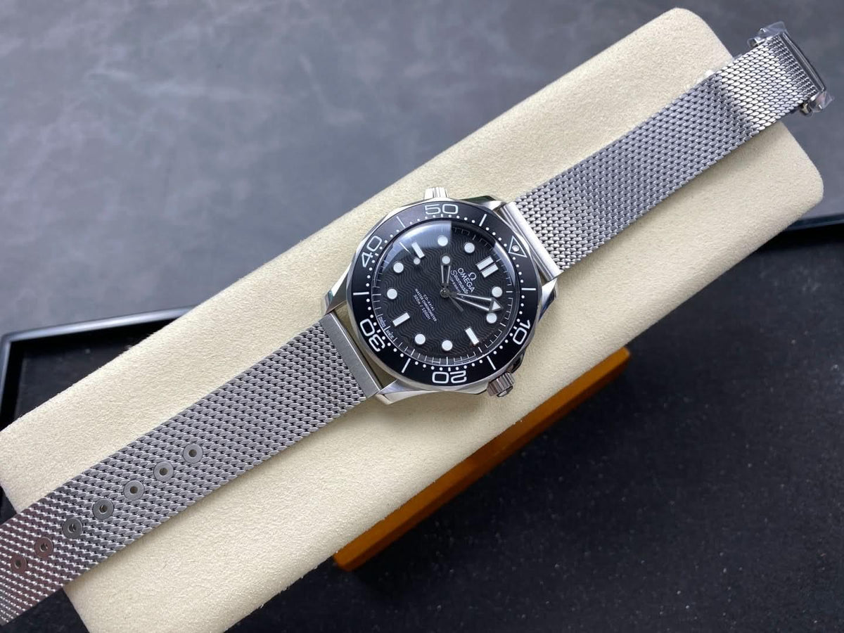 Replica Declock Seamaster 300m 2025 42mm SS/SS Black Dial |  Declock.