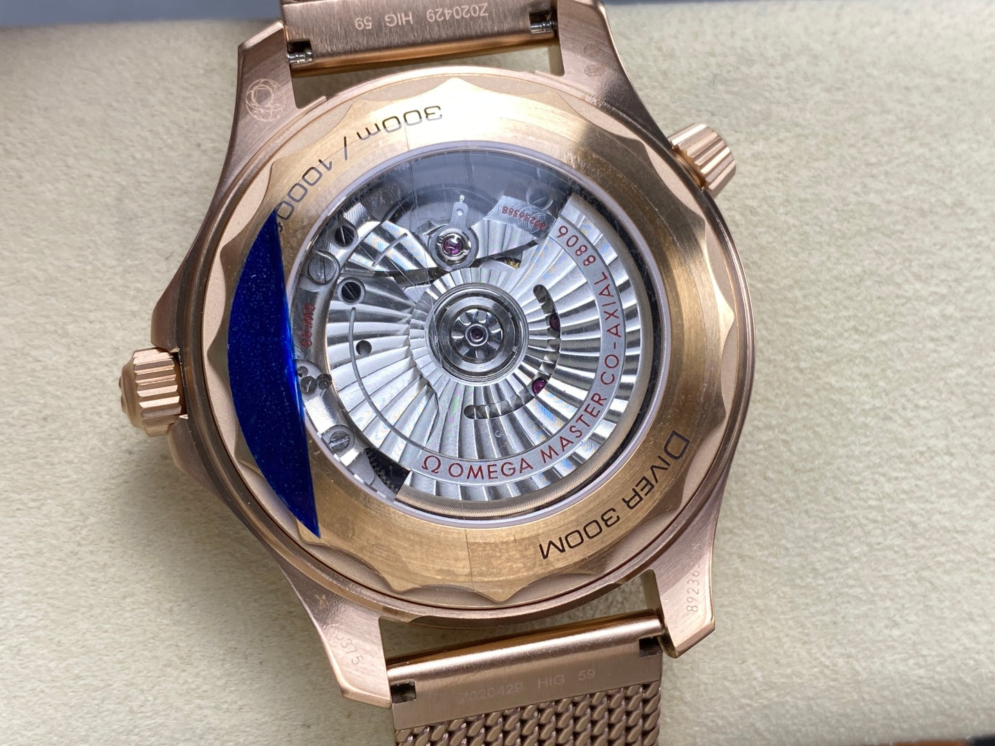 Seamaster 300m 2025 42mm RG/RG Black Dial