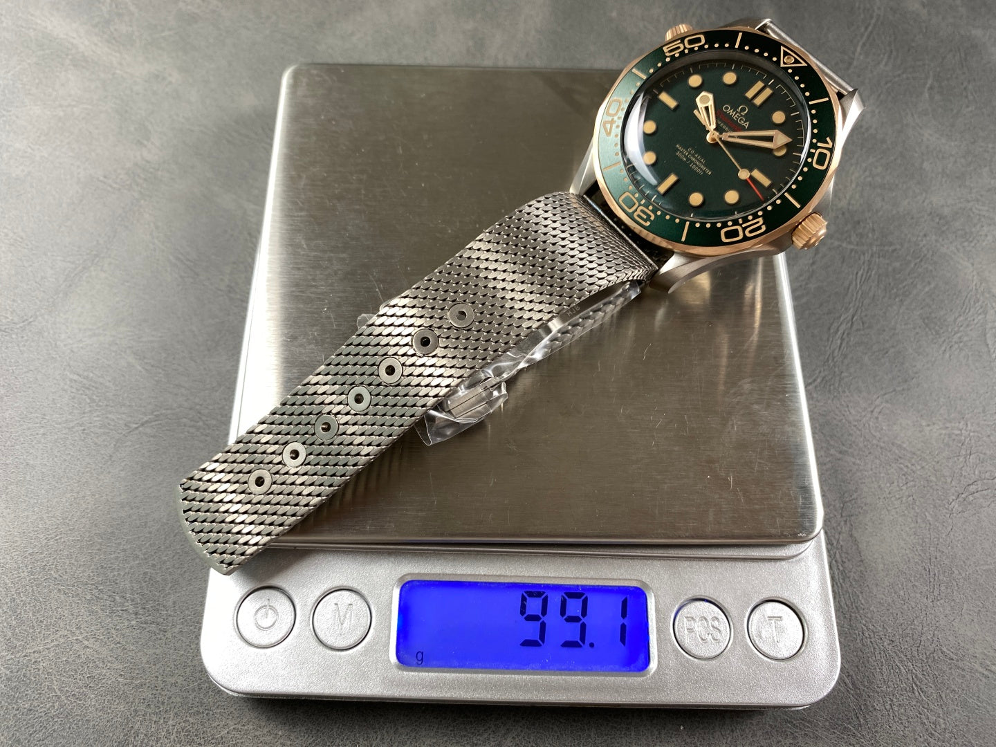 Seamaster 300m 2025 42mm RG/SS Green Dial